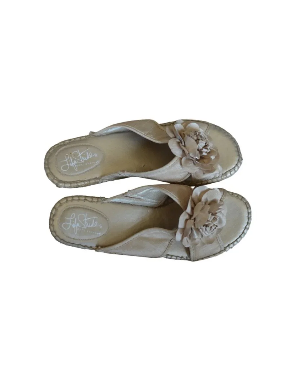 Life Stride Beige Espadrilles Flower Bloom Sandals Women's Size 8.5W Boho Summer